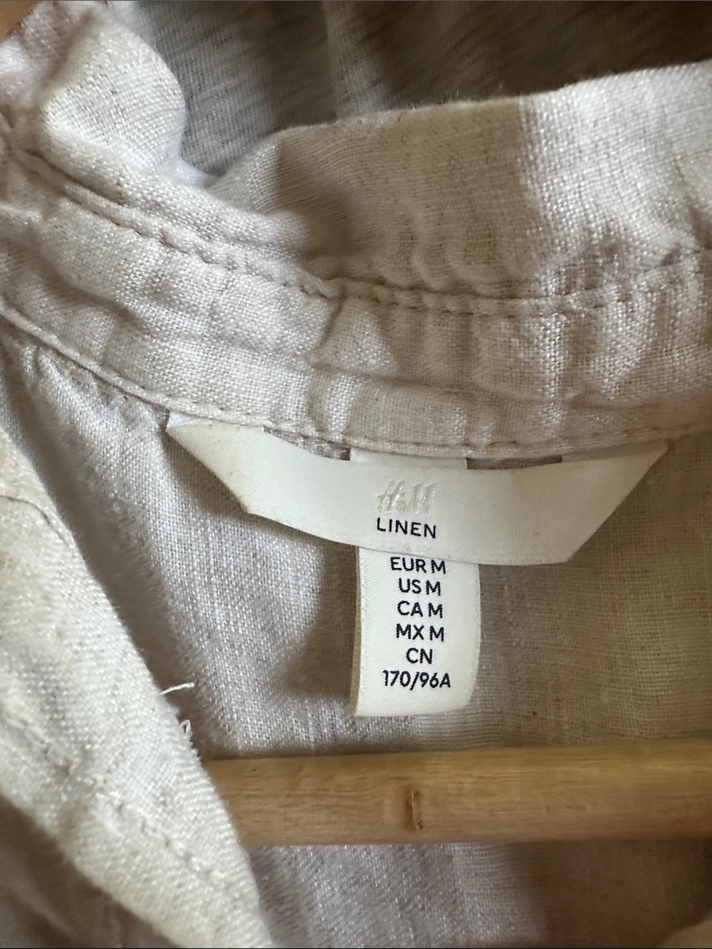 Lightweight Linen Button-Up Shirt in Natural Beige - Picture 2 of 2